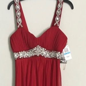 SEQUIN HEARTS Red Evening, Prom, Homecoming, Military Ball Formal Gown $139 NWT